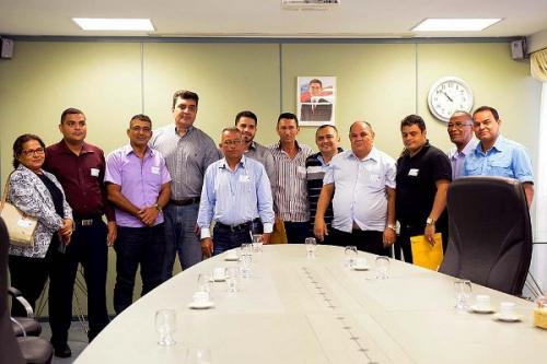 Presidente da Aleam, Abdala Fraxe, recebe demandas de vereadores de Tefé Presidente da Aleam, Abdala Fraxe, recebe demandas de vereadores de Tefé