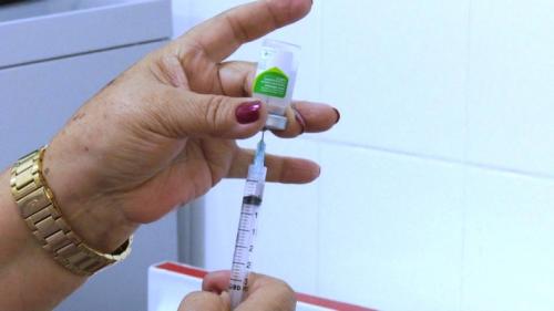 Vacinação contra gripe encerra nesta sexta; UBSs têm horário ampliado em Manaus Vacinação contra gripe encerra nesta sexta; UBSs têm horário ampliado em Manaus