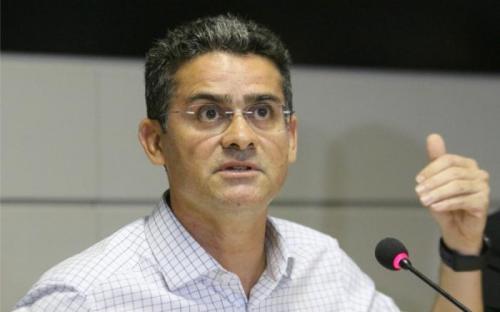 David quebra o Estado, não fará promoções e PMs ameaçam greve David quebra o Estado, não fará promoções e PMs ameaçam greve
