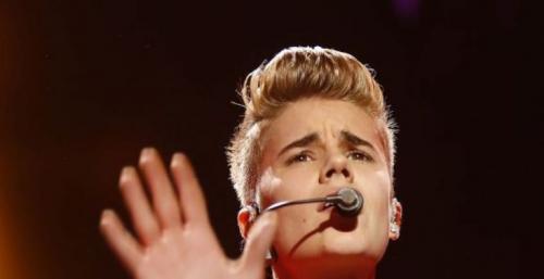 Justin Bieber é vetado na China por 'mau comportamento' Justin Bieber é vetado na China por 'mau comportamento'