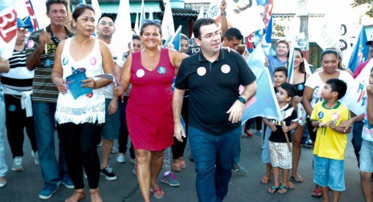 Candidato Wilker Barreto faz caminhada no Cidade Nova Candidato Wilker Barreto faz caminhada no Cidade Nova
