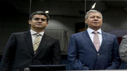 Na reta final da eleição, David contra ataca Artur, após carta a Lewandowski Na reta final da eleição, David contra ataca Artur, após carta a Lewandowski