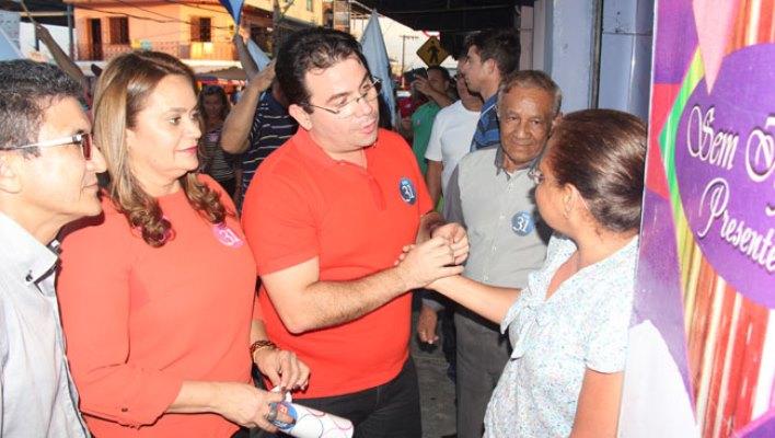 Caminhada de Wilker Barreto chega ao Alvorada Caminhada de Wilker Barreto chega ao Alvorada