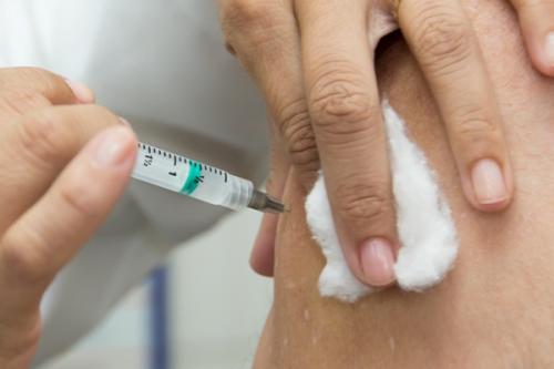 Amazonas tem 614,7 mil doses para atualizar vacinação de crianças e adolescentes Amazonas tem 614,7 mil doses para atualizar vacinação de crianças e adolescentes