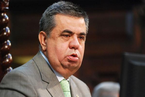 Por 39 votos a 19, Alerj anula prisão de Picciani, Melo e Albertassi Por 39 votos a 19, Alerj anula prisão de Picciani, Melo e Albertassi
