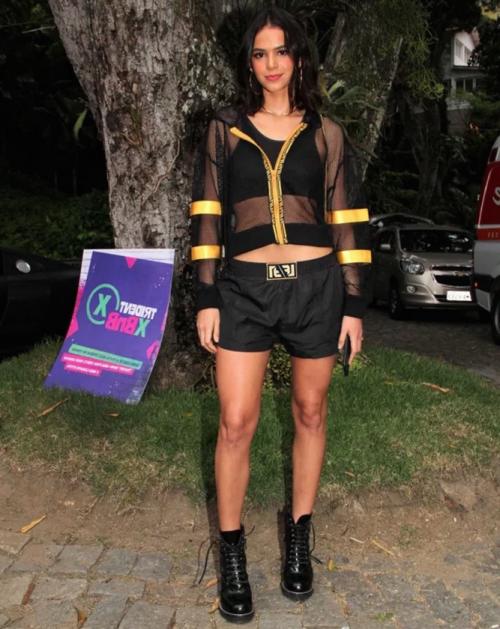 Bruna Marquezine é anunciada como musa do Bloco da Favorita no Carnaval Bruna Marquezine é anunciada como musa do Bloco da Favorita no Carnaval