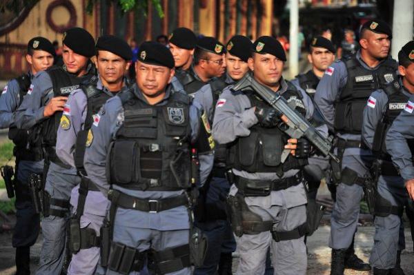 Concursos públicos no AM oferecem 18 mil vagas; salários variam de R$ 1 mil a R$ 14 mil Concursos públicos no AM oferecem 18 mil vagas; salários variam de R$ 1 mil a R$ 14 mil