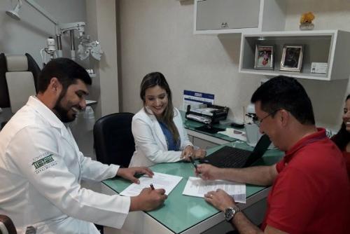 Sócios do Garantido terão descontos especiais em clínica de oftalmologia em Manaus e Parintins Sócios do Garantido terão descontos especiais em clínica de oftalmologia em Manaus e Parintins