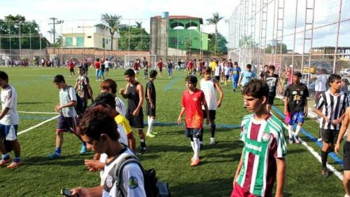 Fluminense fará peneira com crianças e adolescentes no estádio Colosso do Tapajós, em Santarém Fluminense fará peneira com crianças e adolescentes no estádio Colosso do Tapajós, em Santarém