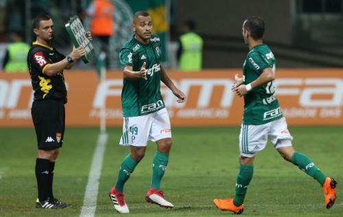 Jogadores da seleção brasileira sub-20 chegam a Manaus no sábado (17) Jogadores da seleção brasileira sub-20 chegam a Manaus no sábado (17)