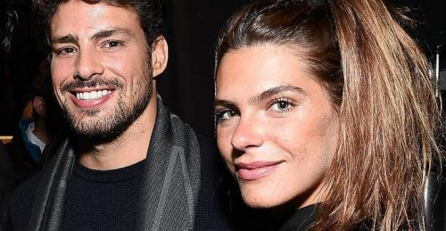 Cauã Reymond e Mariana Goldfarb são flagrados juntos no Rio Cauã Reymond e Mariana Goldfarb são flagrados juntos no Rio