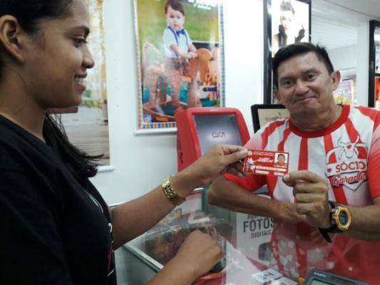 Sócios do Garantido começam a receber as novas carteiras Sócios do Garantido começam a receber as novas carteiras