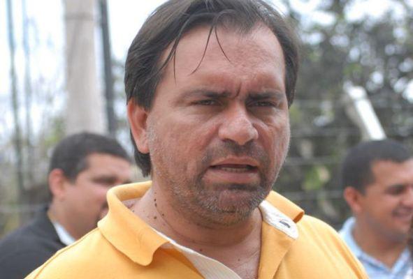 MPF condena prefeito de Codajás a devolver R$ 160 mil aos cofres públicos MPF condena prefeito de Codajás a devolver R$ 160 mil aos cofres públicos