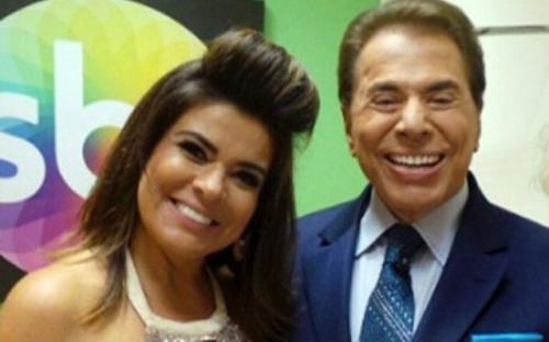 Sem papas na língua, Mara Maravilha avisa: 'Quem mexe comigo, cai no ouvido do Silvio' Sem papas na língua, Mara Maravilha avisa: 'Quem mexe comigo, cai no ouvido do Silvio'