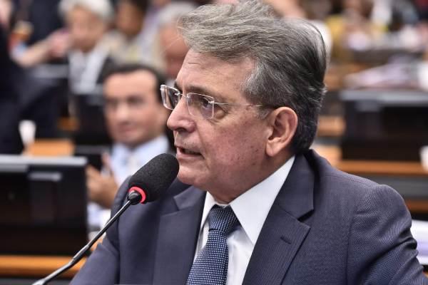 Pauderney garante com Ambev patrocínio aos bois em 2018 e 2019 Pauderney garante com Ambev patrocínio aos bois em 2018 e 2019