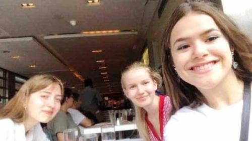 Gentili se interessa por amiga de Maísa e é detonado: 'Ela tem 15 anos' Gentili se interessa por amiga de Maísa e é detonado: 'Ela tem 15 anos'