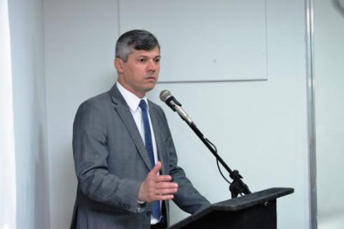 Ministro dos Transportes vem a Manaus receber Título de Cidadão do Amazonas Ministro dos Transportes vem a Manaus receber Título de Cidadão do Amazonas