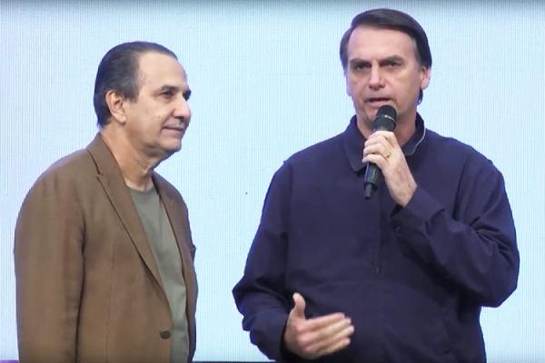Bolsonaro pediu aval de Silas Malafaia para definir ministro da Educação Bolsonaro pediu aval de Silas Malafaia para definir ministro da Educação