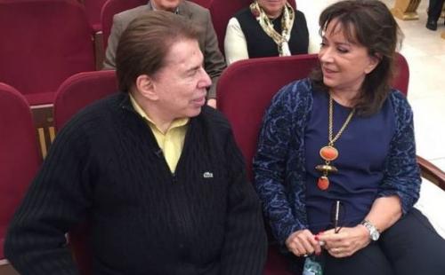 Silvio Santos leva bronca da esposa por causa de Helen Ganzarolli: “Coisa de galinha” Silvio Santos leva bronca da esposa por causa de Helen Ganzarolli: “Coisa de galinha”