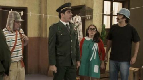 Globo leva Bolsonaro para Vila do Chaves em paródia no 'Tá no Ar' Globo leva Bolsonaro para Vila do Chaves em paródia no 'Tá no Ar'