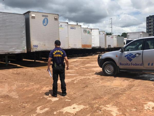Receita apreende R$ 22 milhões em mercadorias que seriam contrabandeadas da ZFM Receita apreende R$ 22 milhões em mercadorias que seriam contrabandeadas da ZFM