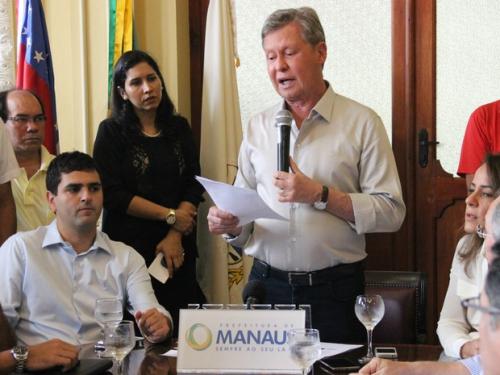 Arthur Neto anuncia mudanças no secretariado municipal em 2017 Arthur Neto anuncia mudanças no secretariado municipal em 2017