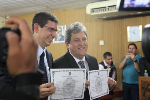 Em Figueiredo, Romeiro Mendonça recebe diploma de prefeito eleito Em Figueiredo, Romeiro Mendonça recebe diploma de prefeito eleito