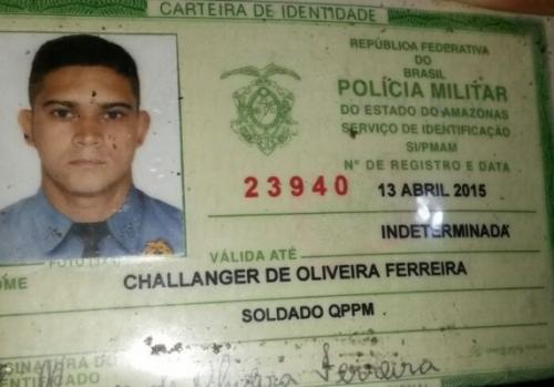 Empresário divulga vídeo em que PM morre ao reagir a assalto Empresário divulga vídeo em que PM morre ao reagir a assalto