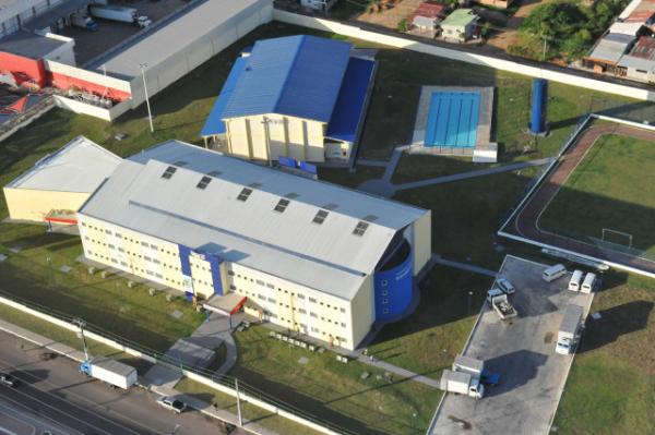 Escolas de tempo integral e regular ainda têm 1.238 vagas, em Manaus Escolas de tempo integral e regular ainda têm 1.238 vagas, em Manaus