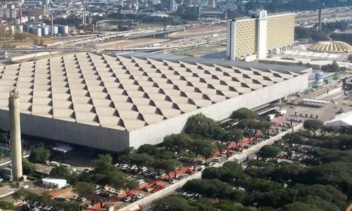 Escolas do Grupo de Acesso de São Paulo desfilam hoje no Anhembi Escolas do Grupo de Acesso de São Paulo desfilam hoje no Anhembi