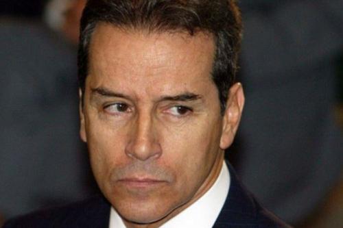 Ex-senador Luiz Estevão vai para a solitária da Papuda Ex-senador Luiz Estevão vai para a solitária da Papuda