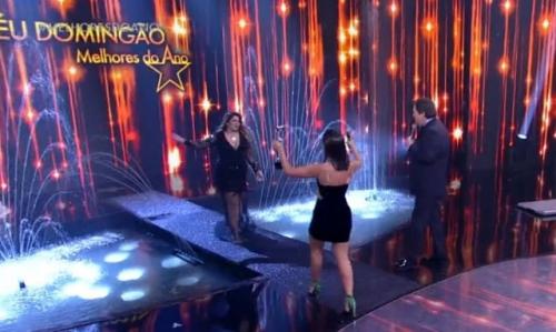 Faustão faz piada com peso de Marília Mendonça no 'Melhores do Ano' Faustão faz piada com peso de Marília Mendonça no 'Melhores do Ano'