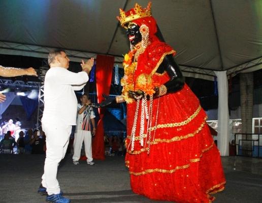Kamélia chega neste sábado (07) para abrir a temporada de Carnaval em Manaus Kamélia chega neste sábado (07) para abrir a temporada de Carnaval em Manaus