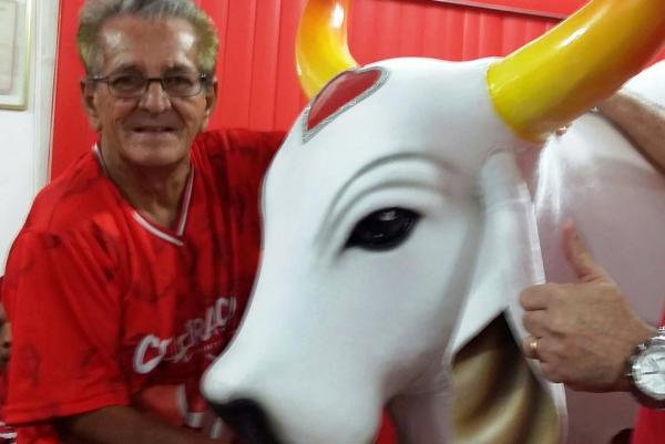 Mestre Jair Mendes está de volta ao boi Garantido Mestre Jair Mendes está de volta ao boi Garantido