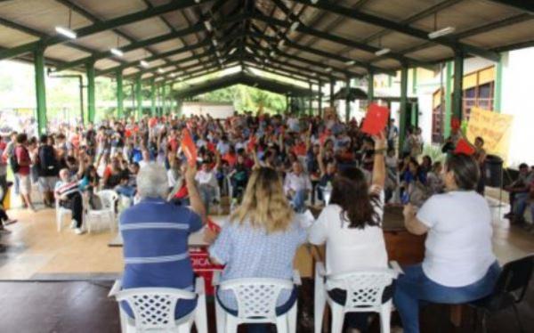 NÃO VAI TER GREVE na UFAM; professores votam contra paralisação NÃO VAI TER GREVE na UFAM; professores votam contra paralisação