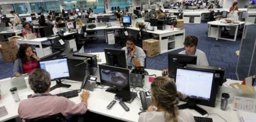 O GLOBO, EXTRA e EXPRESSO se integram em uma redação multimídia O GLOBO, EXTRA e EXPRESSO se integram em uma redação multimídia