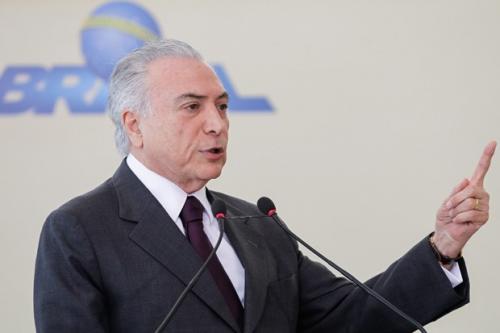 Oposição quer impeachment de Temer após depoimento de Calero Oposição quer impeachment de Temer após depoimento de Calero