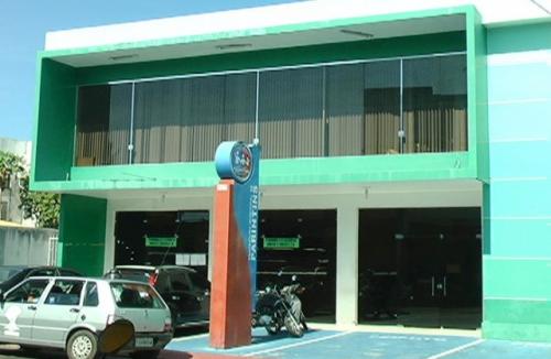 Servidores da Prefeitura de Parintins até agora aguardam Justiça Servidores da Prefeitura de Parintins até agora aguardam Justiça