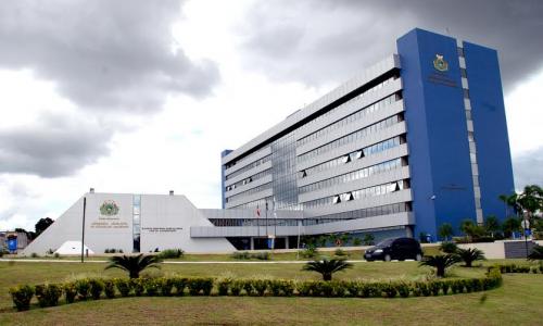Umanizzare teria financiado campanha de três deputados Umanizzare teria financiado campanha de três deputados